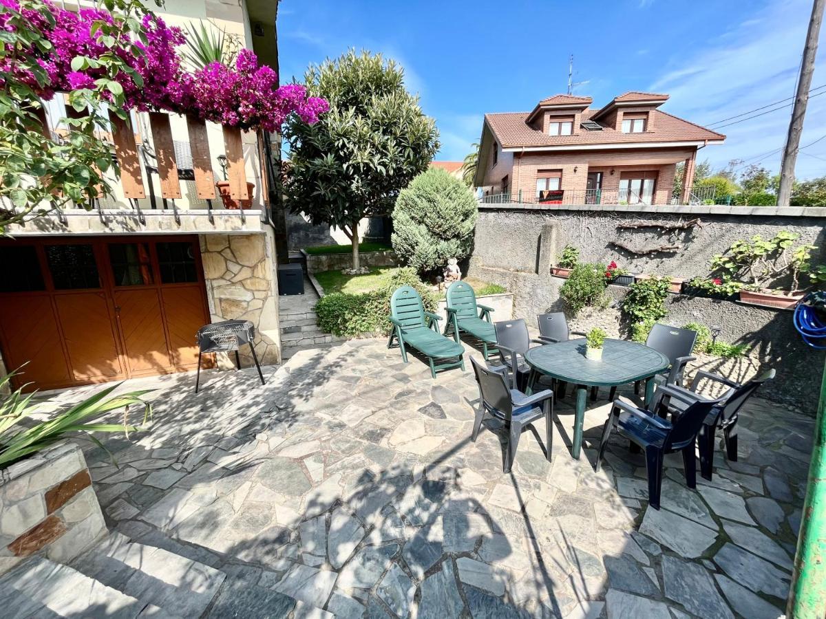 La Casa De La Buganvilla Gijón Eksteriør billede