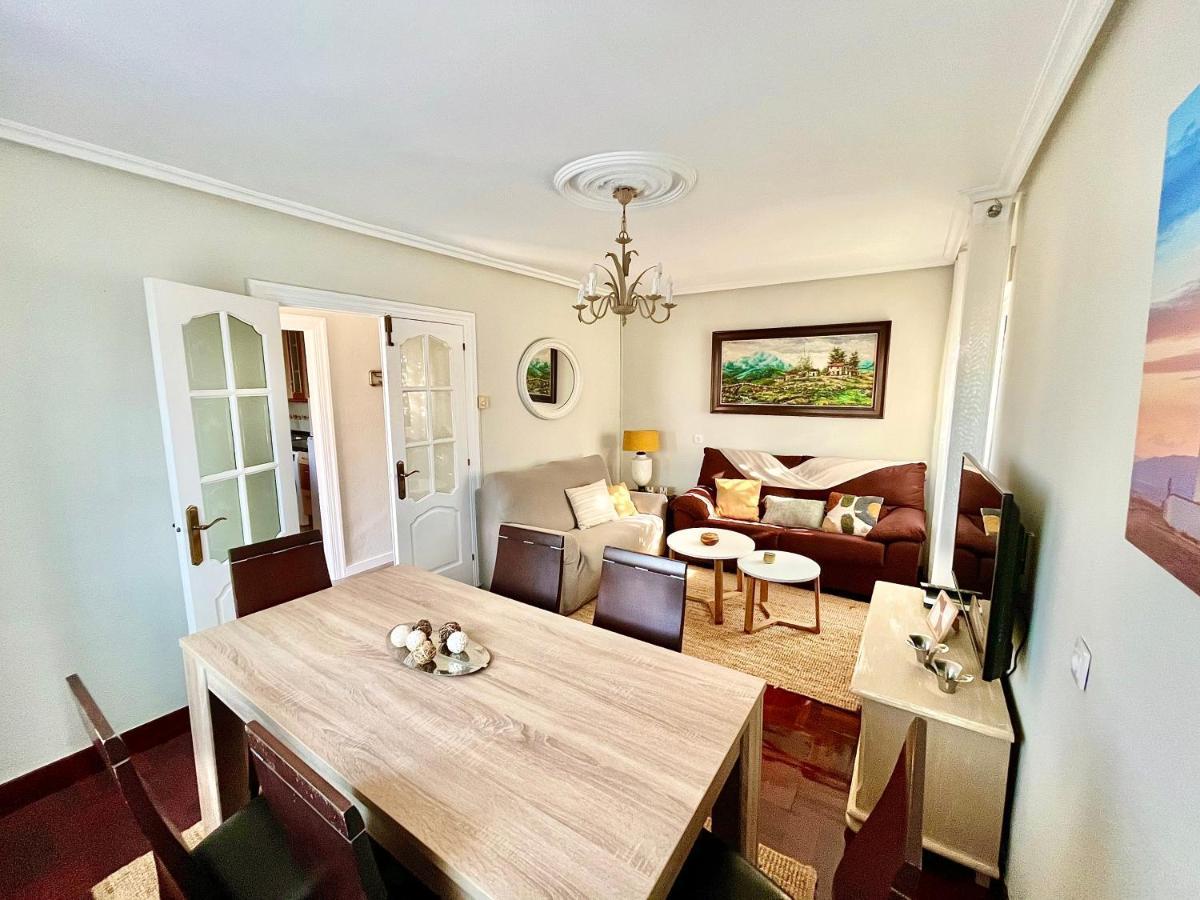 La Casa De La Buganvilla Gijón Eksteriør billede